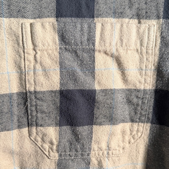 American Eagle Outfitters Tan and Black Plaid Shirt - Picture 3 of 4